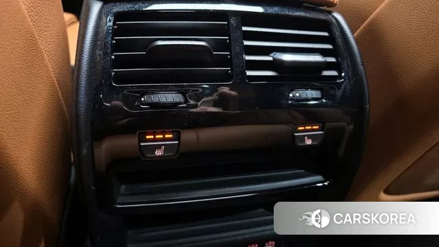 BMW 5 Series (G30) id 3630299 из Кореи 8