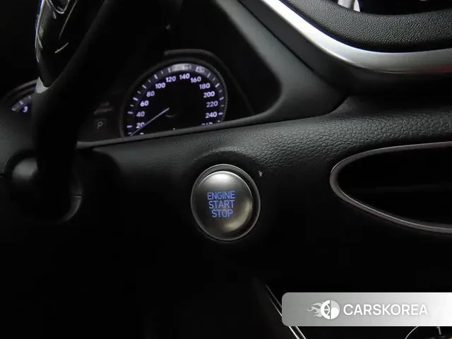 Hyundai Sonata (DN8) id 2916116 из Кореи 8