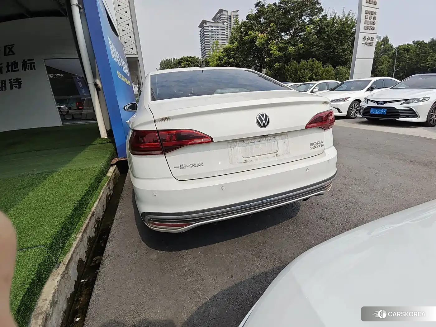 Volkswagen Bora id 4577479 из Китая 8
