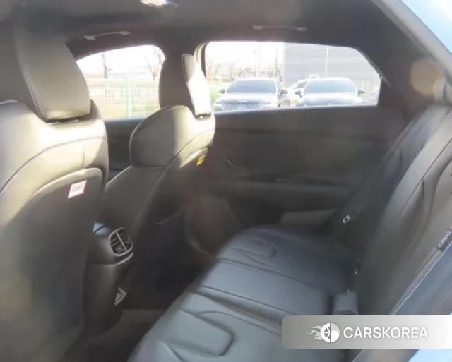 Hyundai The New Avante (CN7) id 3437173 из Кореи 8