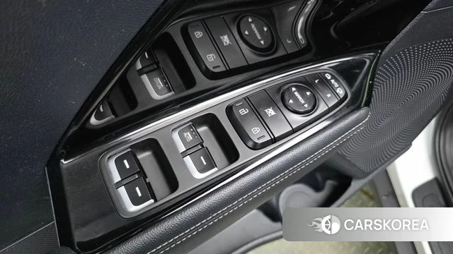 Kia The New Niro id 4737335 из Кореи 8