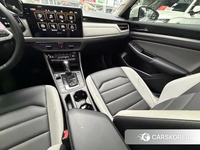 Volkswagen Bora id 4259025 из Китая 8
