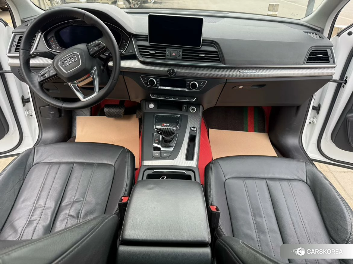 Audi Q5L id 4498709 из Китая 8