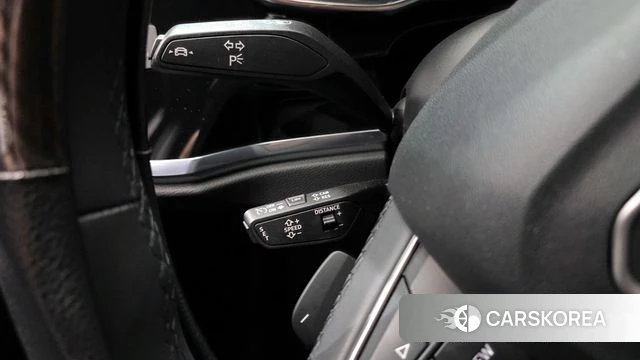 Audi Q3 (F3) id 3934722 из Кореи 8