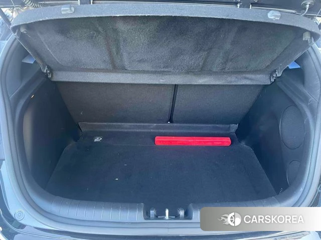 Hyundai Veloster (JS) id 4910975 из Кореи 8
