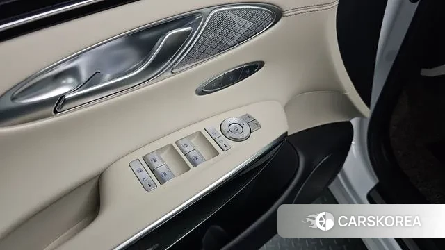 Genesis GV70 id 3776499 из Кореи 8