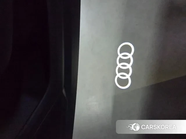 Audi A6 (C8) id 3341270 из Кореи 8