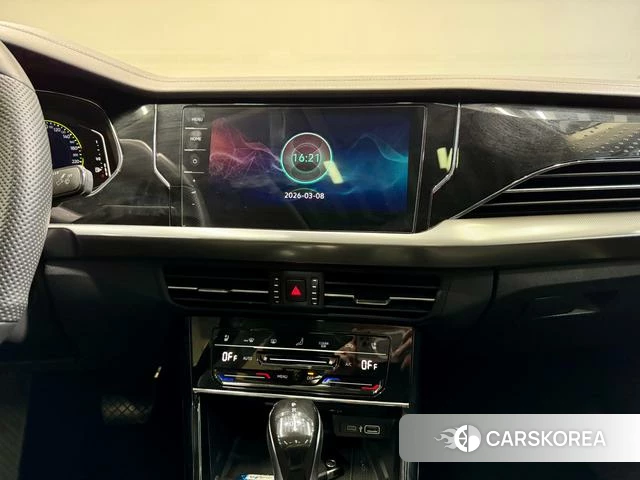Volkswagen Passat id 3837399 из Китая 8