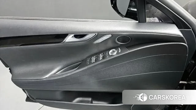 Genesis G80 (RG3) id 3788893 из Кореи 8