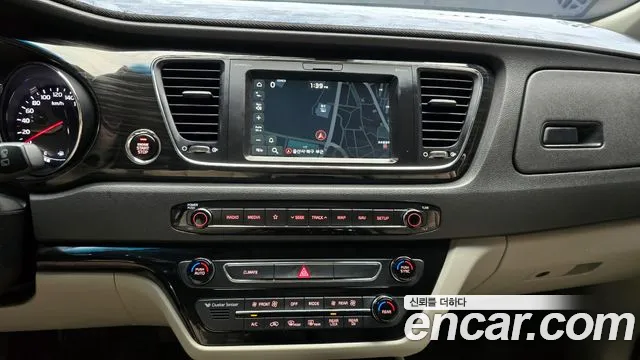 Kia The New Carnival id 2658771 из Кореи 8