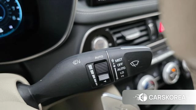 Genesis The New G70 id 3909930 из Кореи 8