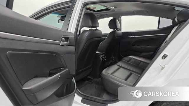 Hyundai The New Avante AD id 4642857 из Кореи 8