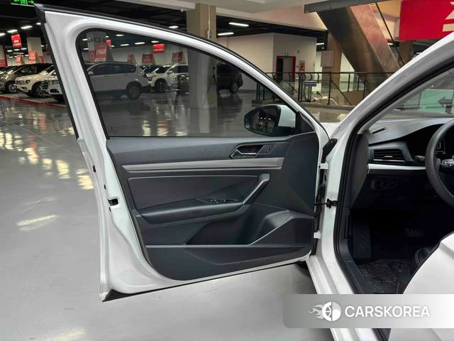 Volkswagen Lavida id 4278313 из Китая 8