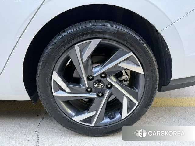 Hyundai Elantra id 4399937 из Китая 8