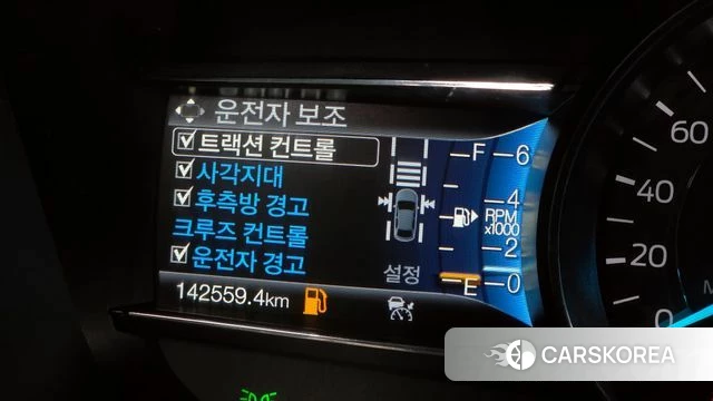 Ford Explorer id 3808377 из Кореи 8