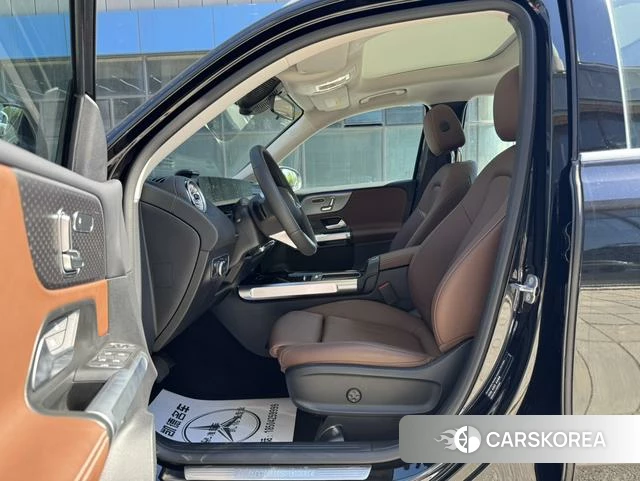 Mercedes-Benz GLB id 4399745 из Китая 8