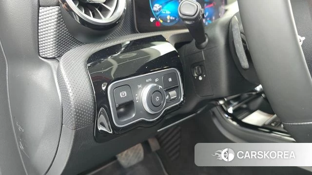 Mercedes-Benz A-Class W177 id 4476526 из Кореи 8