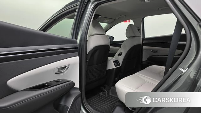 Hyundai Tucson (NX4) id 3827628 из Кореи 8