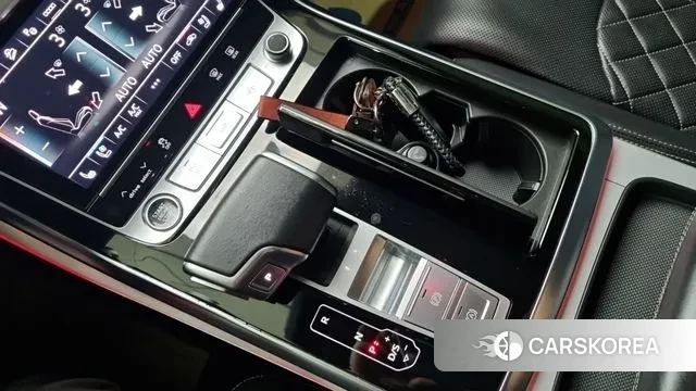 Audi Q8 (4M) id 3002814 из Кореи 8