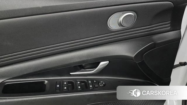 Hyundai Avante (CN7) id 4196140 из Кореи 8