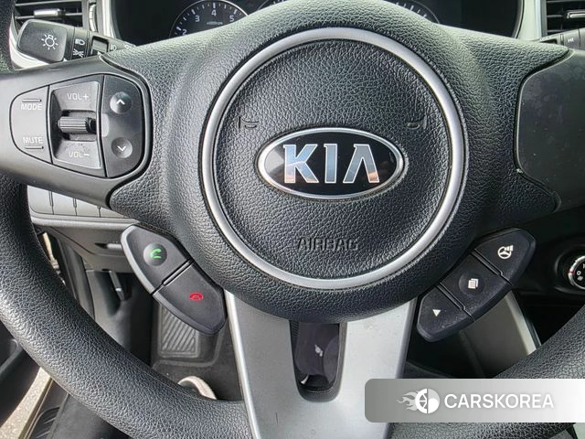 Kia The New Carens id 4728030 из Кореи 8