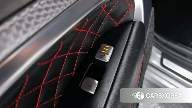 Genesis The New G70 id 3598200 из Кореи 8