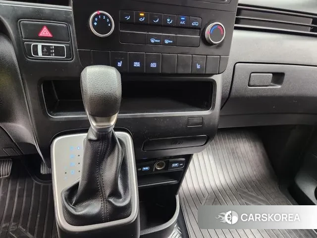 Hyundai Staria id 3697420 из Кореи 8