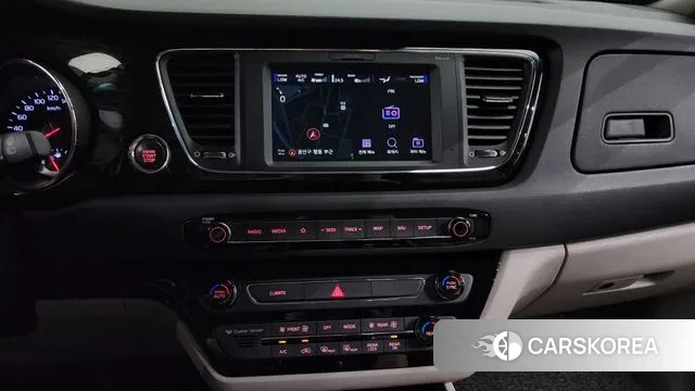 Kia The New Carnival id 3024743 из Кореи 8