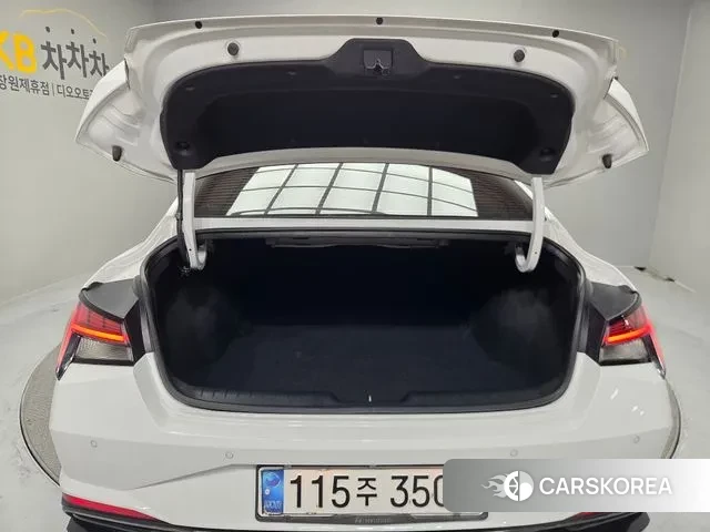 Hyundai Avante (CN7) id 3546392 из Кореи 8