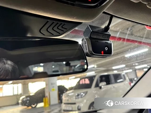 BMW 5 Series (G30) id 3789284 из Кореи 8