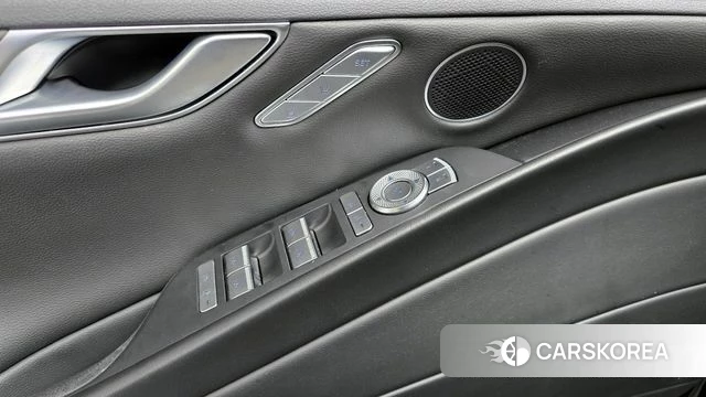 Genesis G80 (RG3) id 3800704 из Кореи 8