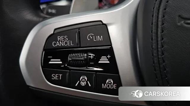 BMW 5 Series (G30) id 3555643 из Кореи 8