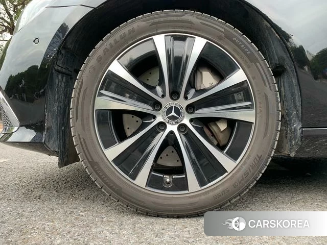 Mercedes-Benz E-class PHEV id 4261074 из Китая 8