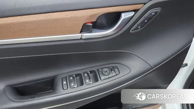 Hyundai Grandeur IG Hybrid id 3418195 из Кореи 8