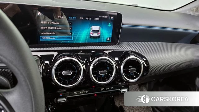 Mercedes-Benz A-Class W177 id 4232565 из Кореи 8