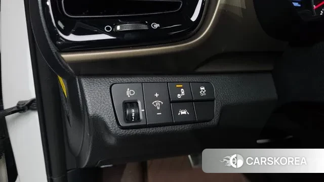 Kia Stonic id 3505343 из Кореи 8