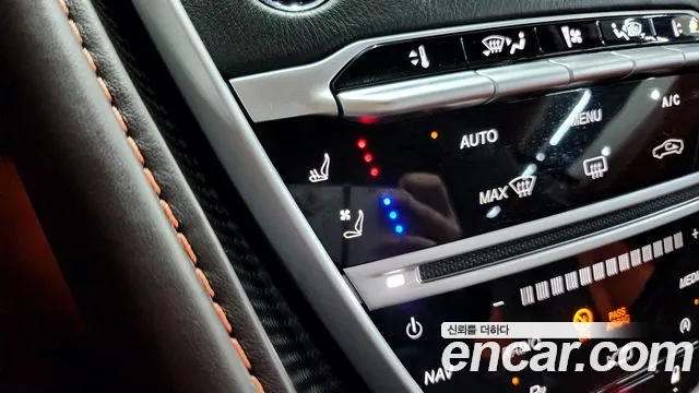 Aston Martin DB11 id 2534053 из Кореи 8