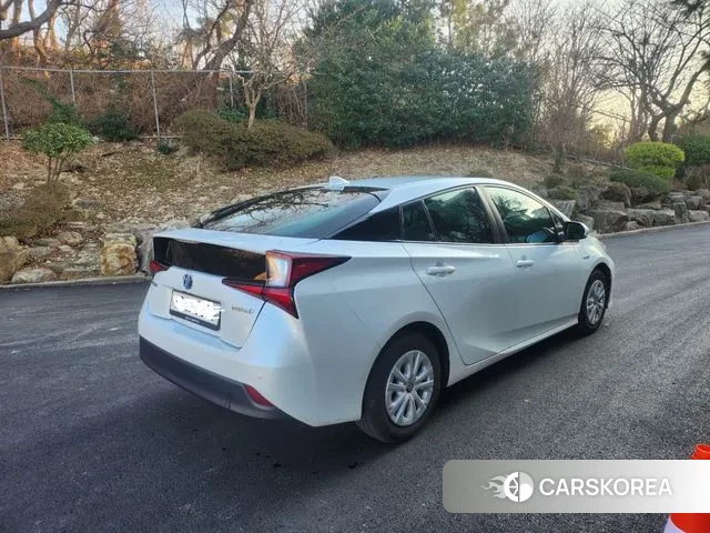 Toyota Prius 4th Generation id 3561919 из Кореи 8