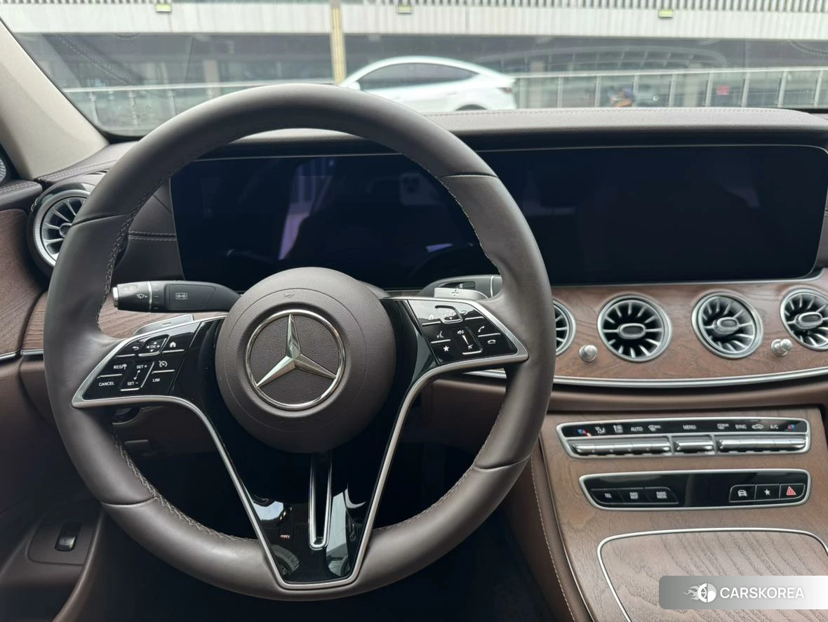 Mercedes-Benz E-class id 4455665 из Китая 8