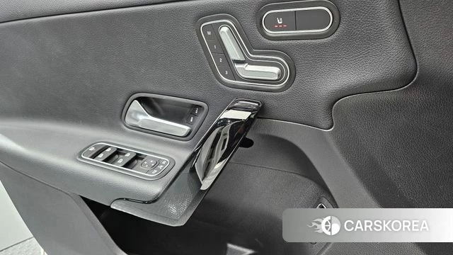Mercedes-Benz A-Class W177 id 4849559 из Кореи 8