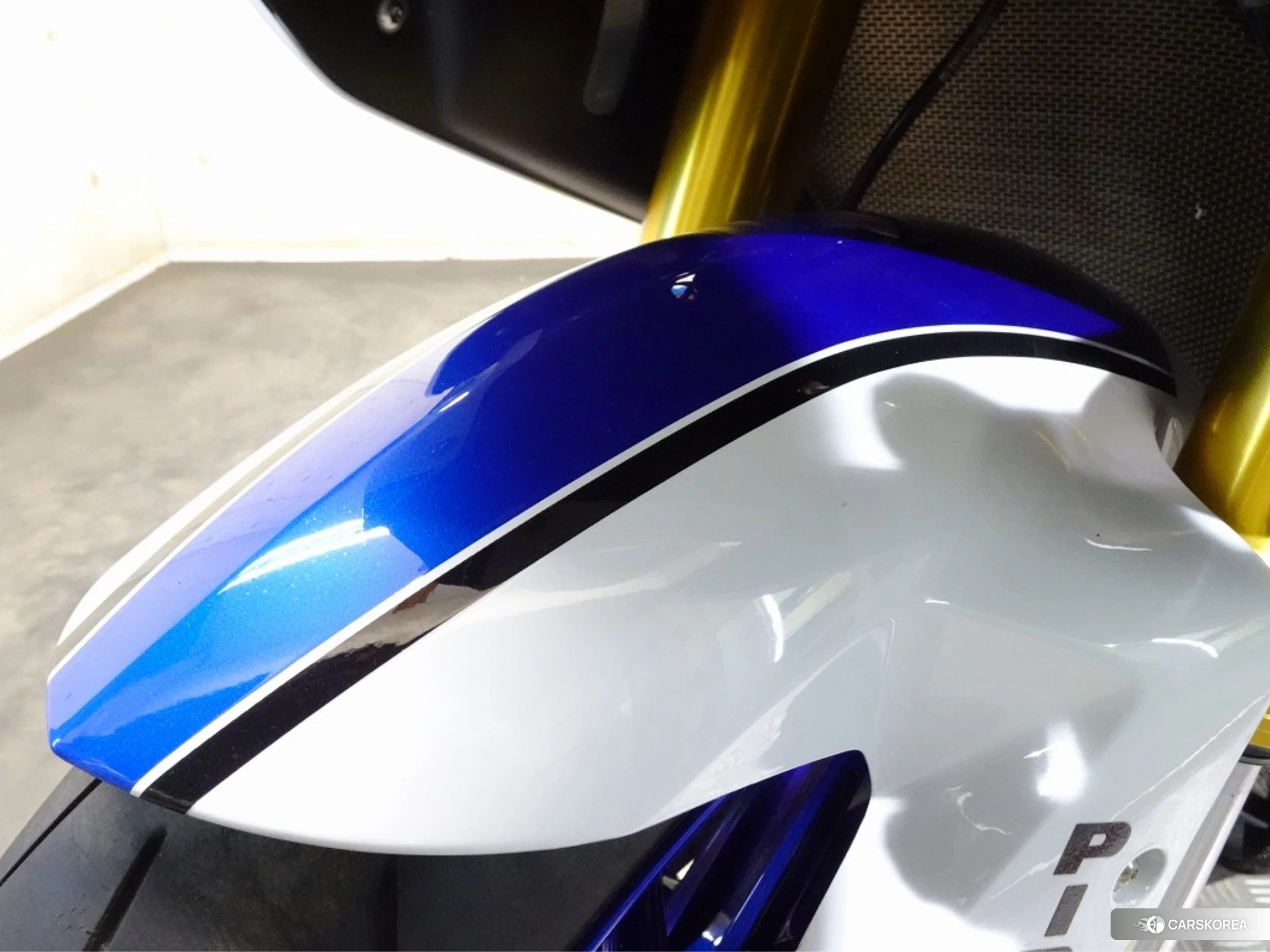 BMW HP4 id 3946710 из Японии 8