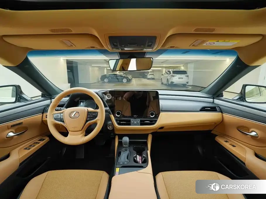 Lexus ES id 4654443 из Китая 9