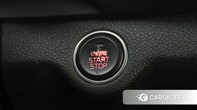 Kia Stonic id 4760268 из Кореи 8