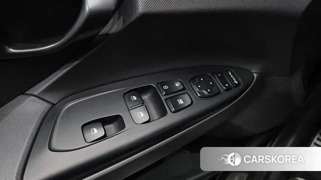 Hyundai Veloster (JS) id 3483640 из Кореи 8