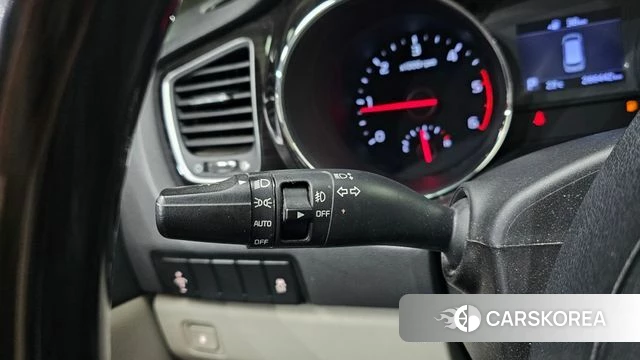 Kia The New Carnival id 4318175 из Кореи 8