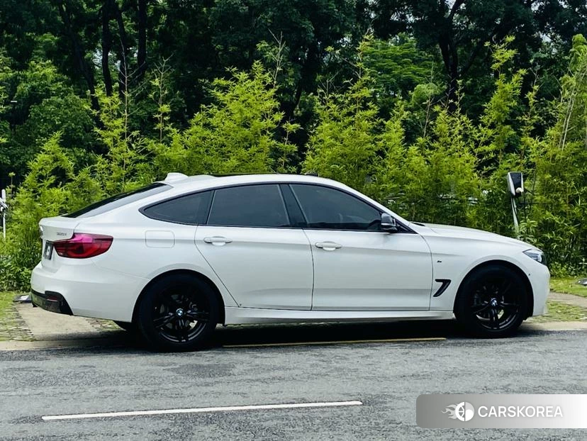 BMW 3 series GT id 4454500 из Китая 8