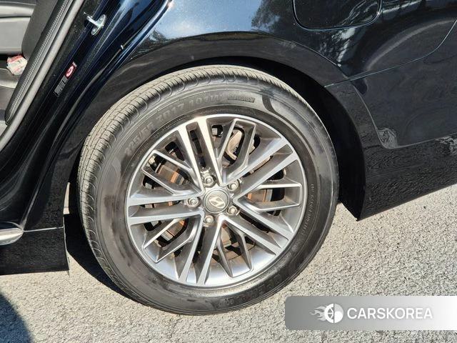 Hyundai Grandeur IG id 3924773 из Кореи 8