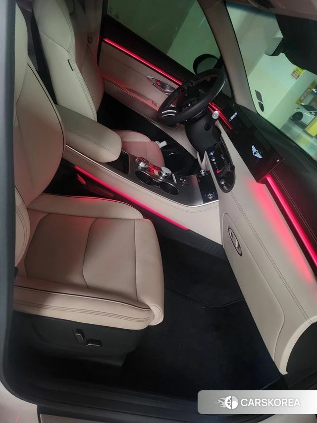 Genesis GV70 id 4560360 из Кореи 8