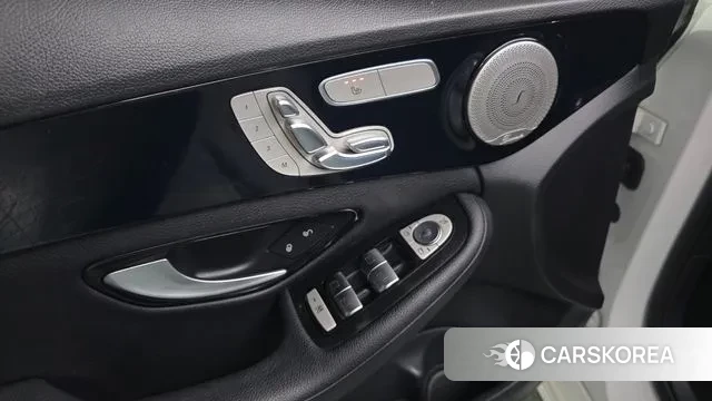 Mercedes-Benz C-Class W205 id 3622663 из Кореи 8