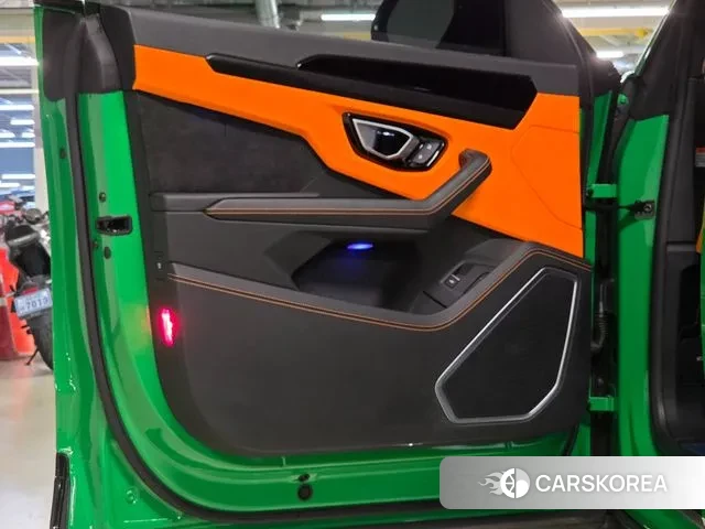 Lamborghini Urus id 3581044 из Кореи 8